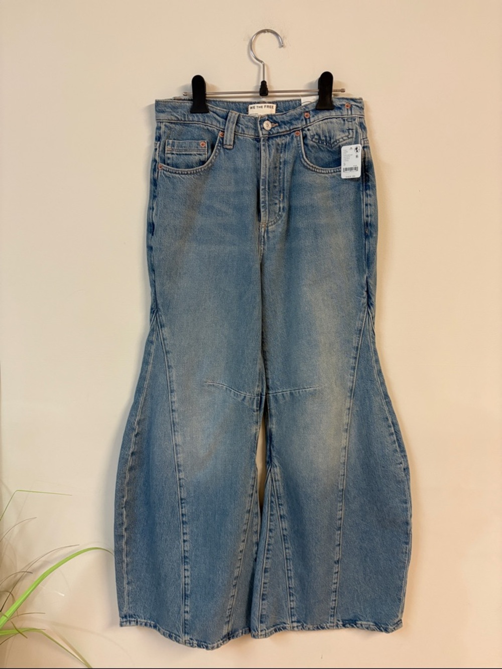 BNWT Free People We The Free Eden High Slouchy Wide Leg Jeans size 25 $148USD - Picture 6 of 10
